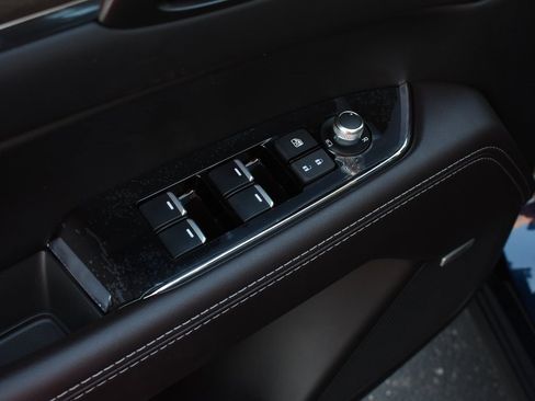 New 2025 MAZDA CX-5 Signature image 14