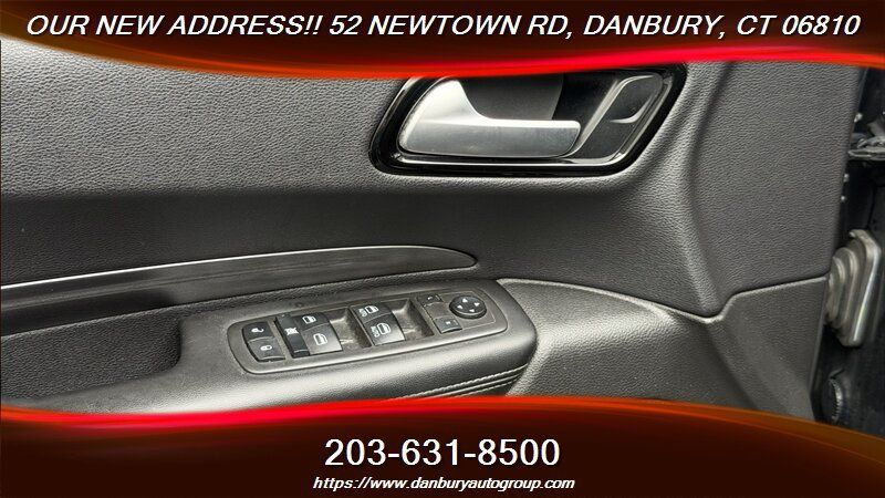 Used 2021 Dodge Durango SXT AWD/4WD image 12