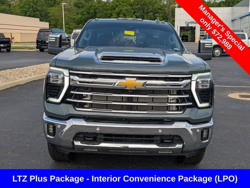Used 2025 Chevrolet Silverado 3500 LTZ w/ LTZ Plus Package AWD/4WD image 2