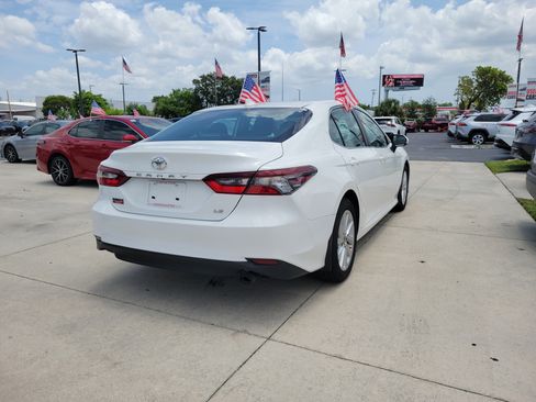 Used 2023 Toyota Camry LE FWD image 11