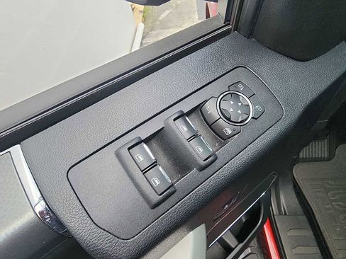 Used 2015 Ford F150 Lariat image 14