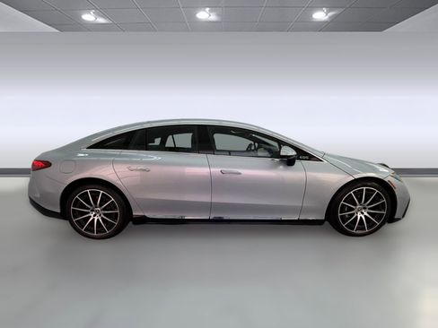 Used 2023 Mercedes-Benz EQS 580 4MATIC Sedan image 7