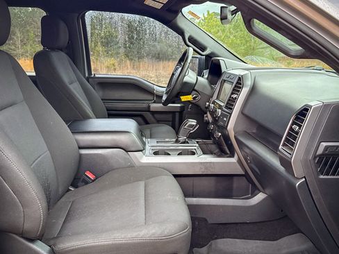 Used 2019 Ford F150 XLT w/ Equipment Group 302A Luxury image 24