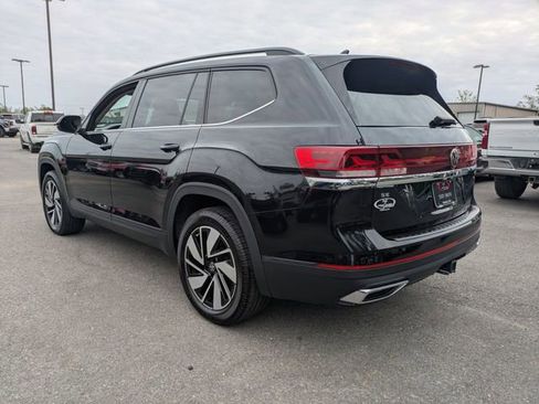 Used 2024 Volkswagen Atlas SE image 6