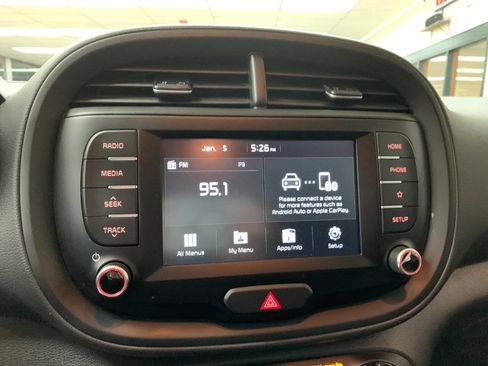 Used 2021 Kia Soul LX image 15