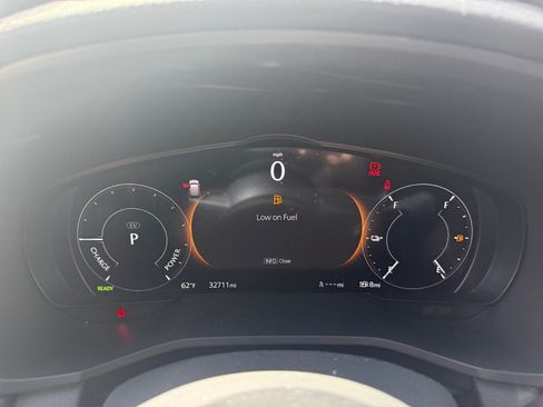 Certified 2024 MAZDA CX-90 Plug-In Hybrid w/ Preferred AWD/4WD image 11