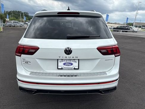 Used 2023 Volkswagen Tiguan SE R-Line FWD image 6