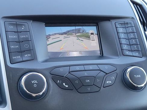 Used 2016 Ford Edge SEL AWD/4WD image 16