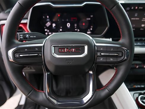 Used 2024 GMC Canyon AT4X image 13