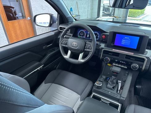 New 2026 Toyota Tacoma TRD Off-Road AWD/4WD image 44