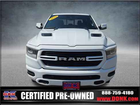 Used 2024 RAM 1500 Laramie AWD/4WD image 3