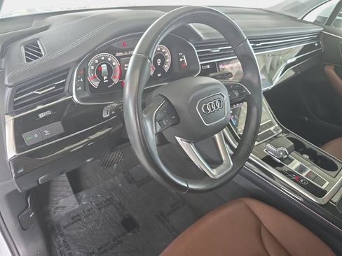 Used 2023 Audi Q7 3.0T Premium Plus AWD/4WD image 27