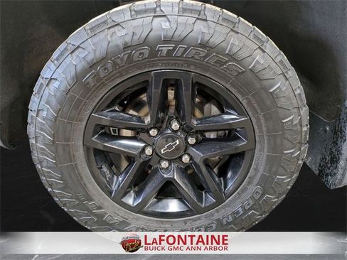 Certified 2019 Chevrolet Silverado 1500 Custom Trail Boss w/ Custom Convenience Package image 27