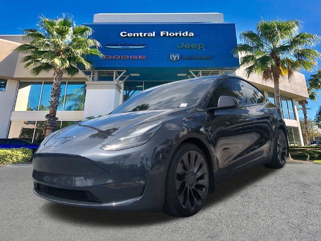 Used 2024 Tesla Model Y Performance AWD/4WD image 9