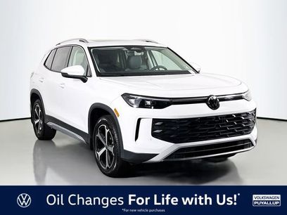 New 2025 Volkswagen Tiguan SE