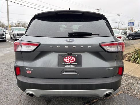 Used 2022 Ford Escape SEL AWD/4WD image 6