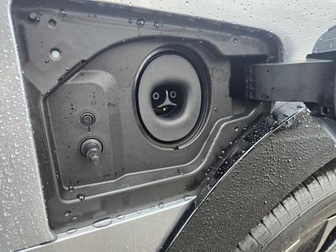 New 2026 Lexus RZ 450e image 10