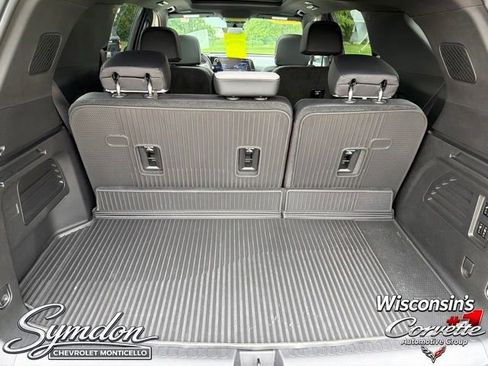 Used 2026 Chevrolet Traverse High Country w/ LPO, Floor Liner Package AWD/4WD image 22