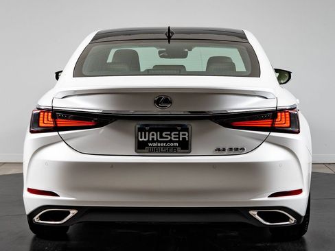 Certified 2025 Lexus ES 350 Ultra Luxury FWD image 7