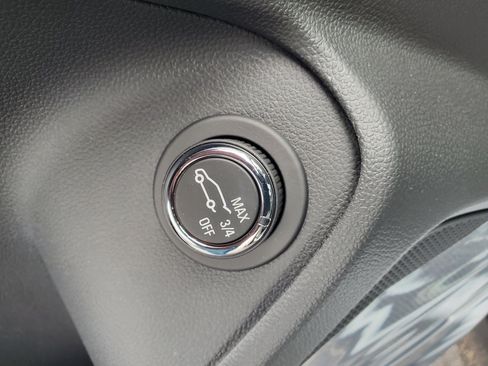 New 2026 Chevrolet TrailBlazer ACTIV w/ Convenience Package image 9