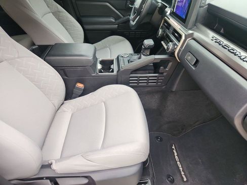 Used 2026 Toyota Tacoma SR5 RWD image 28