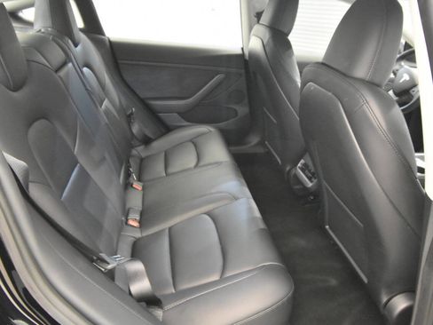 Used 2023 Tesla Model 3 Standard Range RWD image 22