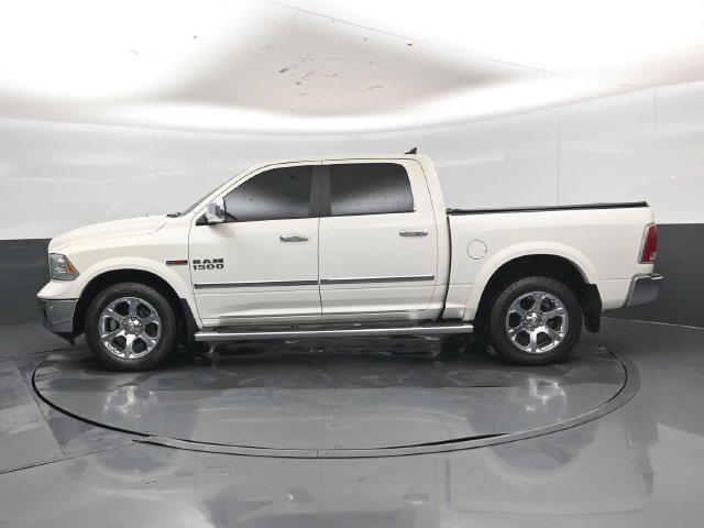 Used 2018 RAM 1500 Laramie w/ Convenience Group AWD/4WD image 38