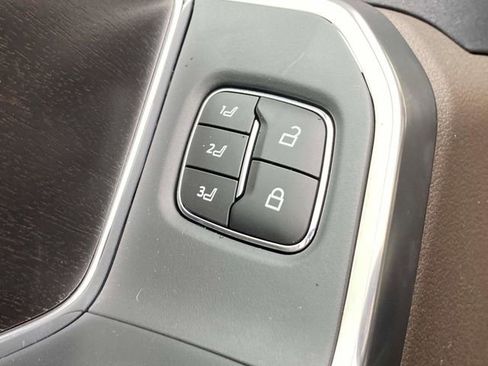 New 2026 Ford F250 King Ranch w/ Chrome Package image 15