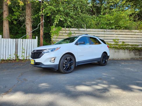 Used 2021 Chevrolet Equinox LT AWD/4WD image 15