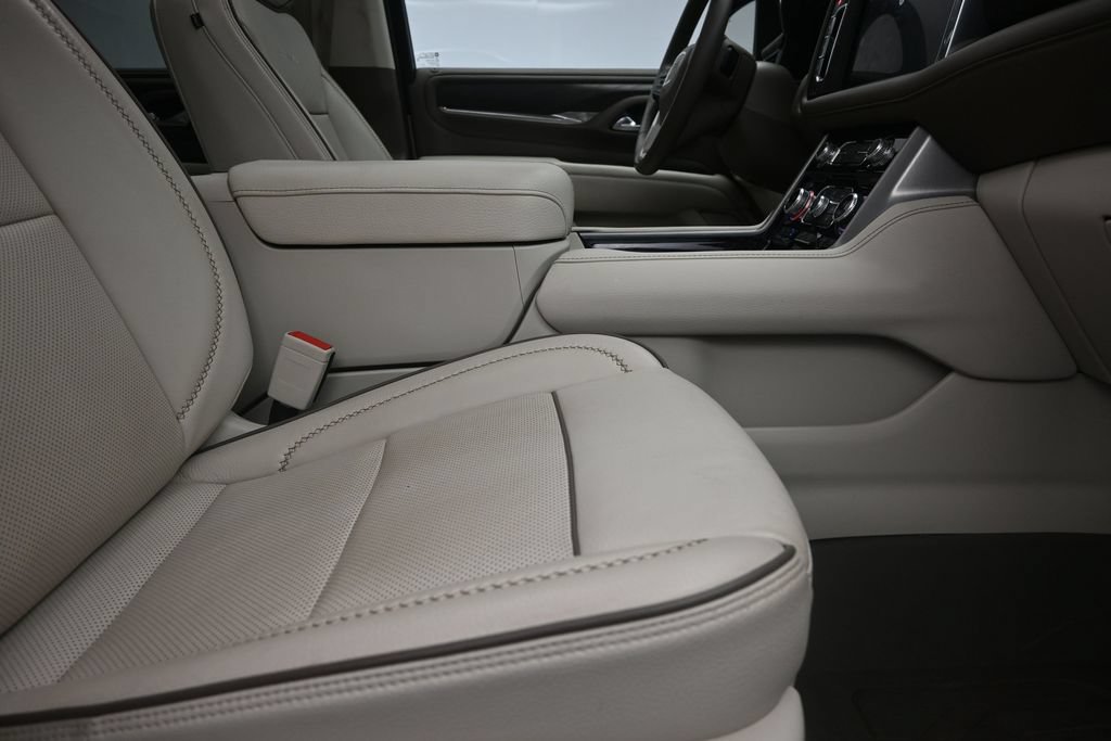 Used 2023 GMC Yukon XL Denali w/ LPO, Floor Liner Package RWD image 25