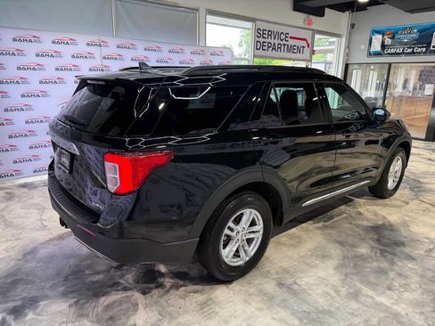 Used 2023 Ford Explorer XLT w/ Equipment Group 202A AWD/4WD image 7