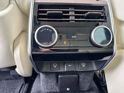 Used 2023 Land Rover Range Rover First Edition AWD/4WD image 30