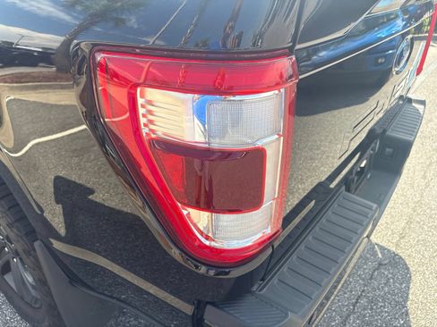 Used 2023 Ford F150 Lariat AWD/4WD image 11
