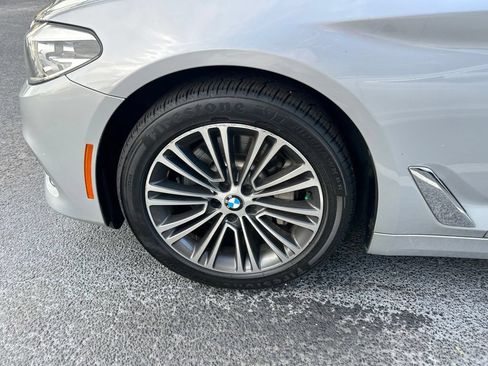 Used 2019 BMW 530i w/ Convenience Package RWD image 55