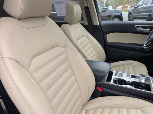 Used 2024 Ford Edge SEL w/ Convenience Package AWD/4WD image 14