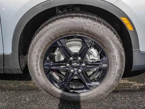 New 2026 Chevrolet Blazer LT w/ Midnight/Sport Edition FWD image 11