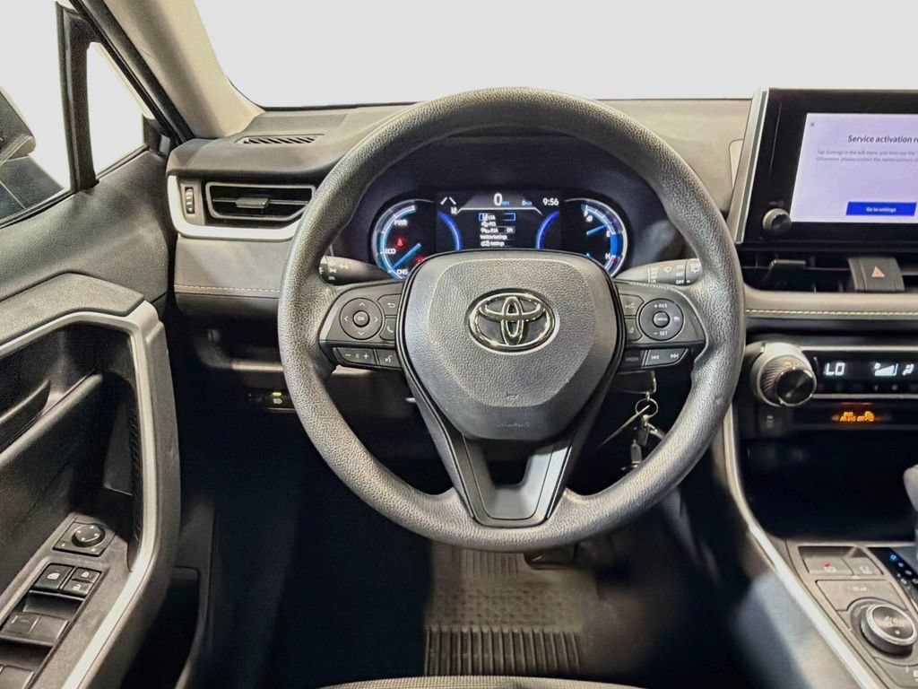 Used 2023 Toyota RAV4 LE AWD/4WD image 20