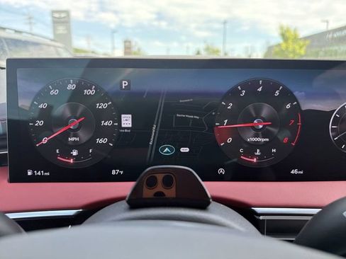New 2026 Genesis GV70 2.5T Sport Prestige AWD/4WD image 15