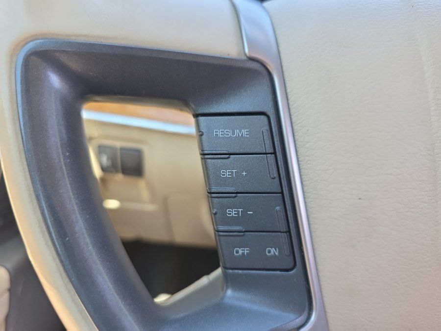 Used 2012 Lincoln MKZ FWD image 24