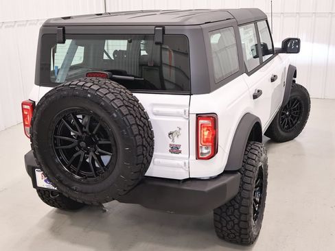 New 2026 Ford Bronco 4-Door AWD/4WD image 32