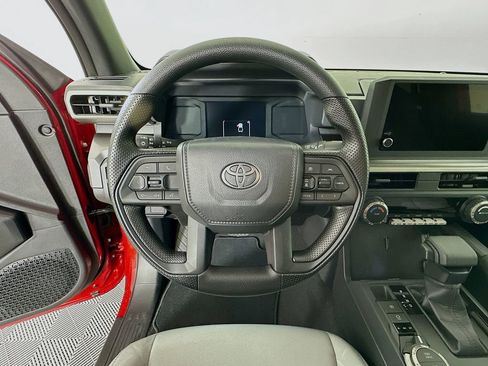 Used 2026 Toyota Tacoma SR5 AWD/4WD image 11