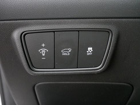 Used 2023 Hyundai Tucson Limited image 28