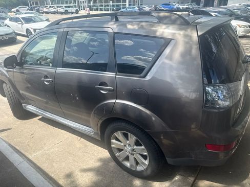 Used 2010 Mitsubishi Outlander SE FWD image 4