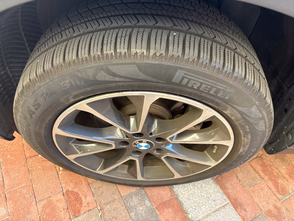 Used 2018 BMW X5 sDrive35i RWD image 9