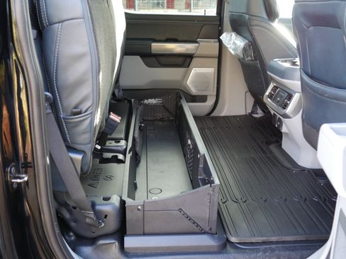 Certified 2024 Ford F350 Limited image 36