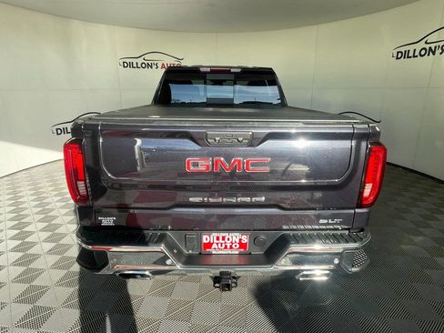 Used 2022 GMC Sierra 1500 SLT w/ SLT Premium Plus Package image 5