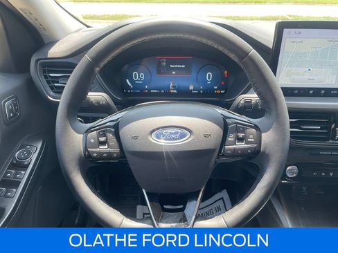 Certified 2023 Ford Escape Active w/ Tech Pack #2 FWD image 17
