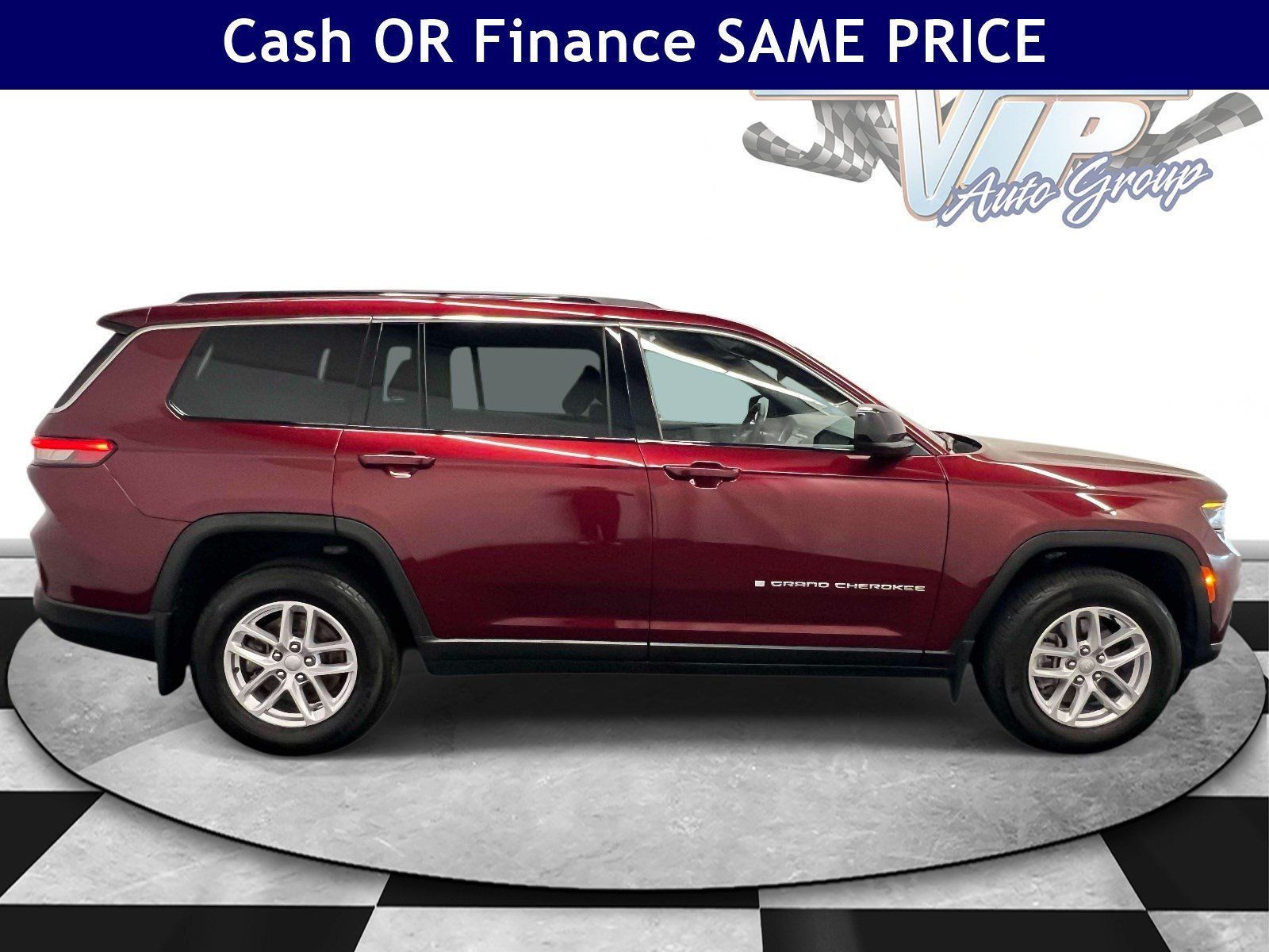 Used 2025 Jeep Grand Cherokee L Laredo w/ Luxury Tech Group I AWD/4WD image 5