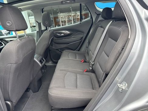 Used 2023 GMC Terrain SLE w/ Driver Convenience Package AWD/4WD image 29