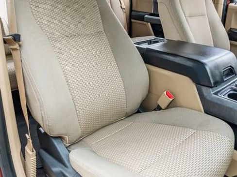 Used 2015 Ford F150 XLT w/ Equipment Group 302A Luxury image 44